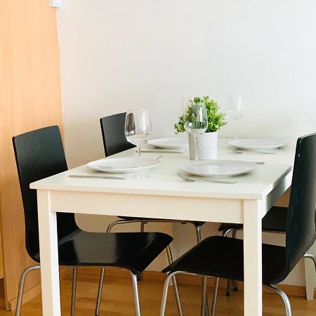 City Home Finland Spacious Downtown Apartment - One Bedroom, Private Sauna And Great Location In Tampere Downtown Exterior photo