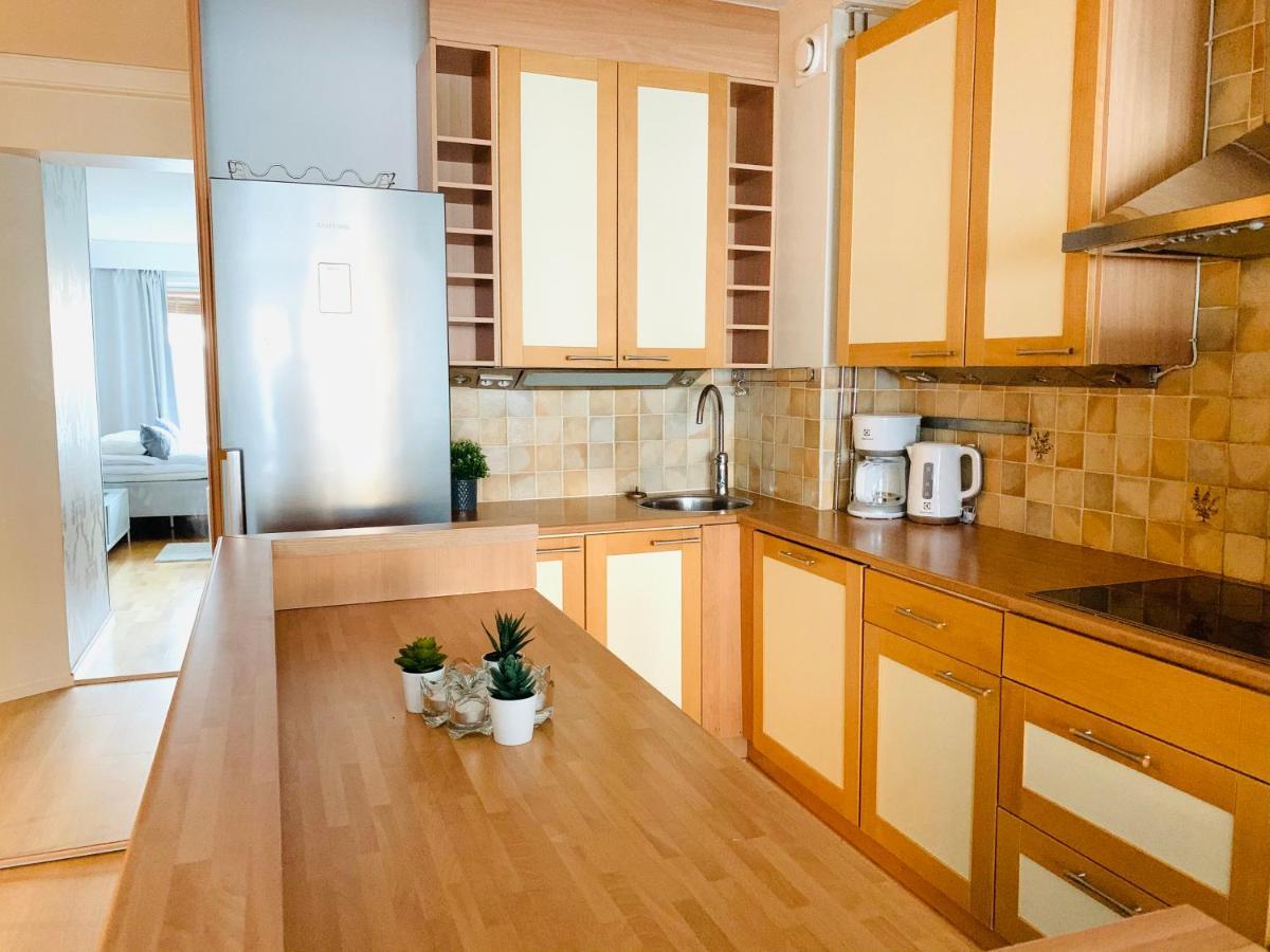 City Home Finland Spacious Downtown Apartment - One Bedroom, Private Sauna And Great Location In Tampere Downtown Exterior photo